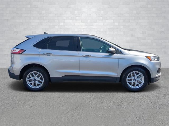 2022 ford edge sel