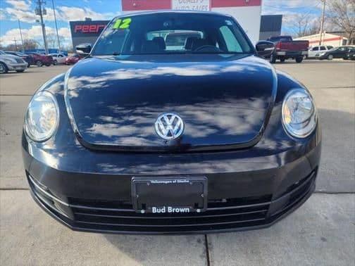 2012 volkswagen beetle 2.5l in olathe, kansas