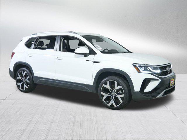 2022 volkswagen taos 1.5t sel