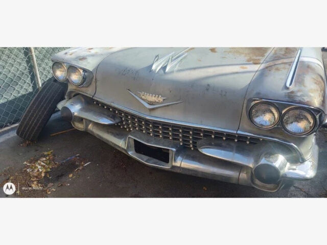 1958 cadillac series 62 2wd 4 door sedan