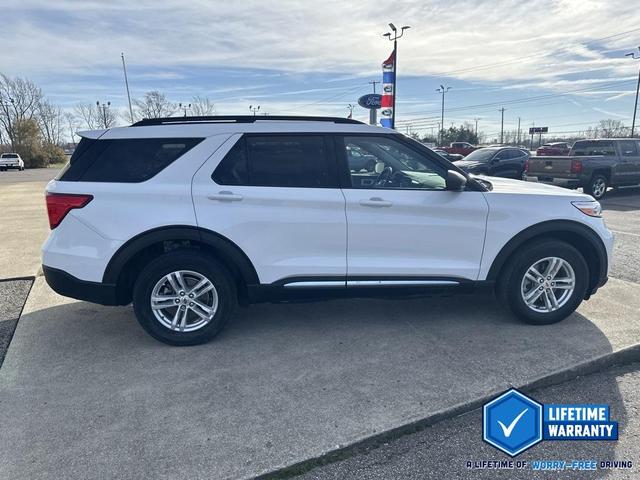 2021 ford explorer xlt
