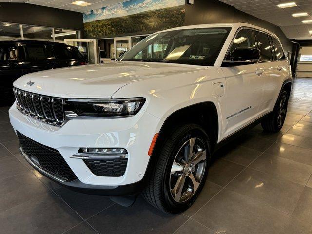 2023 jeep grand cherokee 4xe base