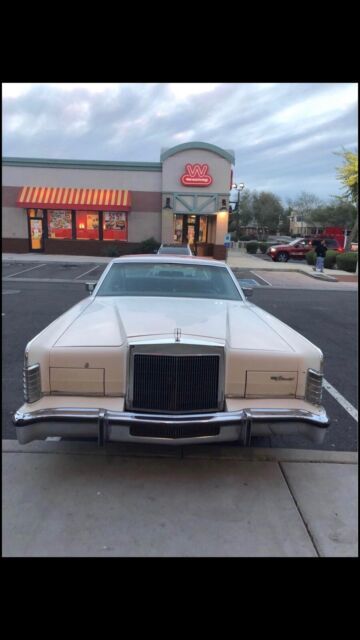 1977 lincoln town car red rwd automatic coupe