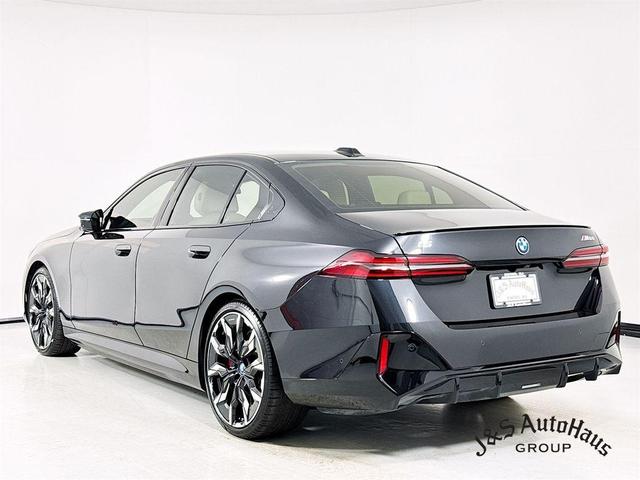 2024 bmw i5 m60