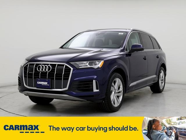 2023 audi q7 premium plus
