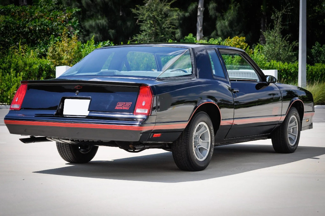 chevrolet monte carlo ss
