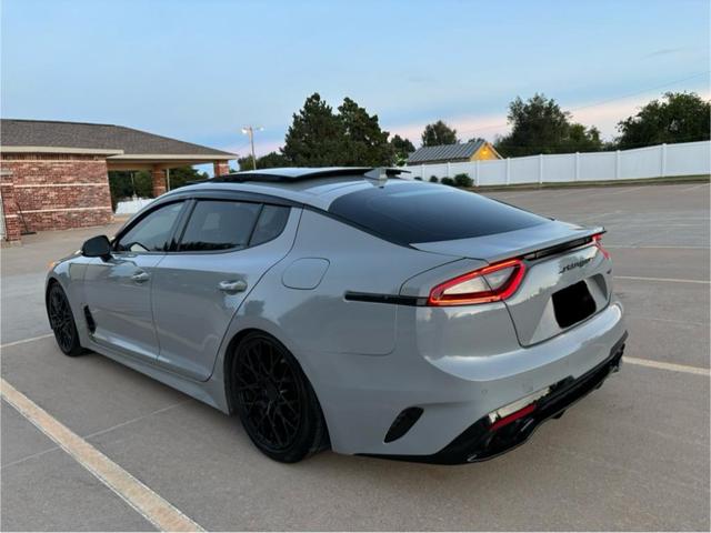 2019 kia stinger gt2