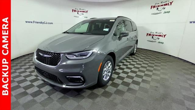 2022 chrysler pacifica touring l