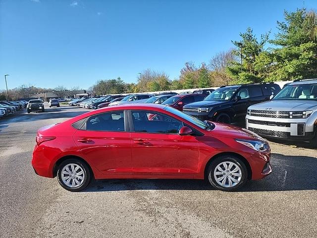 2021 hyundai accent se