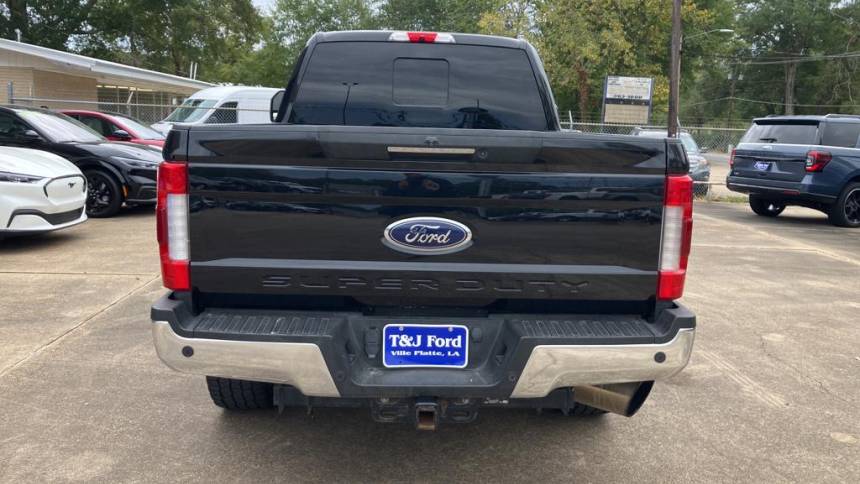 2019 ford f-250 super duty lariat