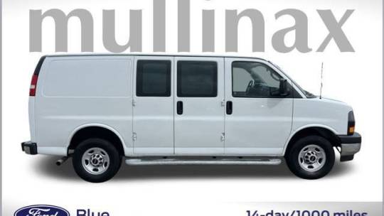 2022 gmc savana 2500
