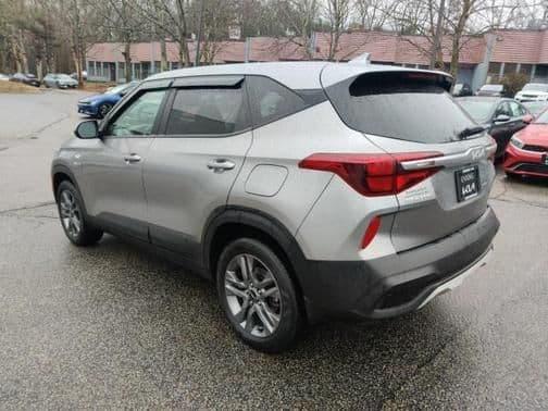 2023 kia seltos lx in north hampton, new hampshire