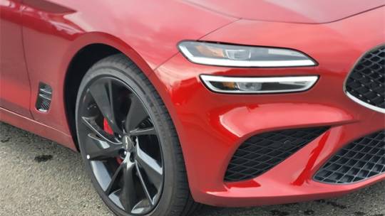 2023 Genesis G70