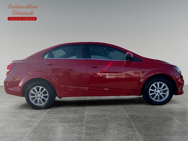 2017 chevrolet sonic lt