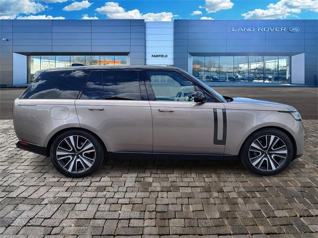 2023 land rover range rover se