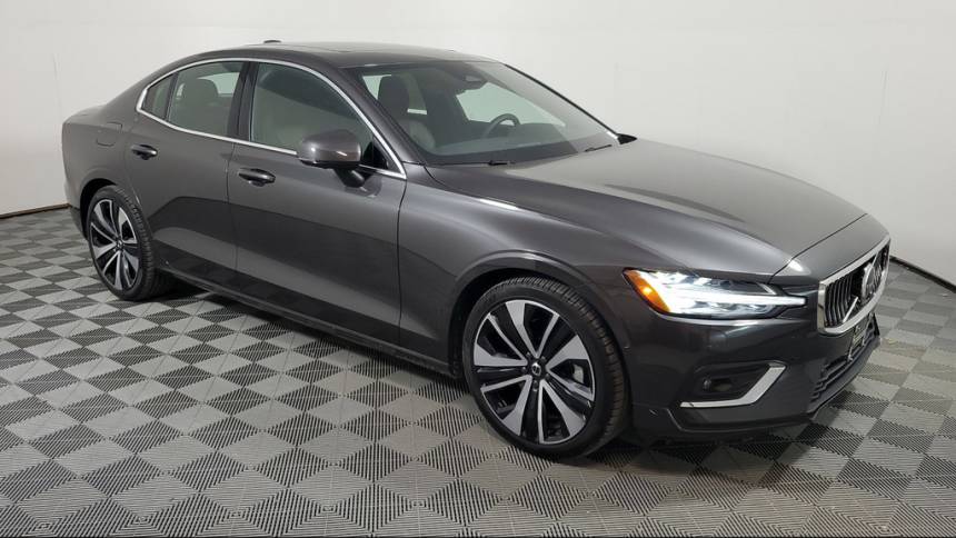 2023 volvo s60 b5 ultimate bright theme