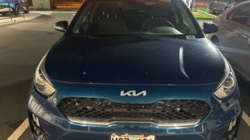 2022 kia niro lx