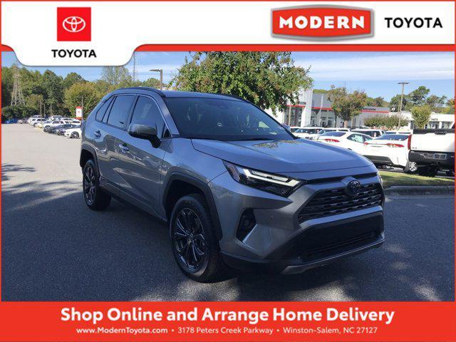 2024 toyota rav4 hybrid se