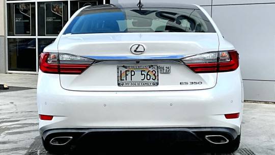 2016 Lexus ES