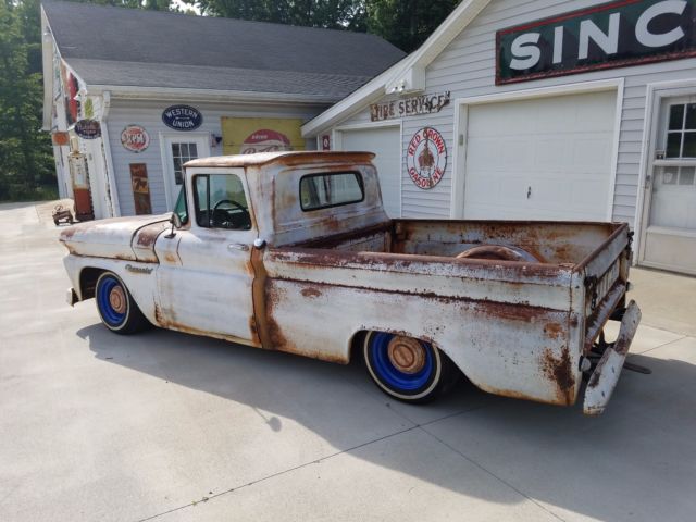 1960 bagged chevy c10 patina pickup truck apache ratrod hot rat rod custom