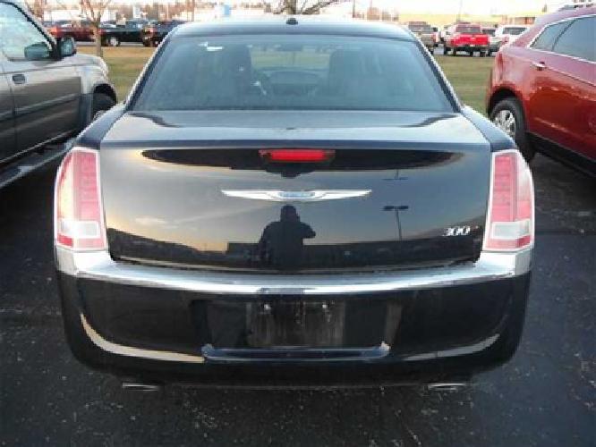 2012 chrysler 300 limited in beavercreek, oh