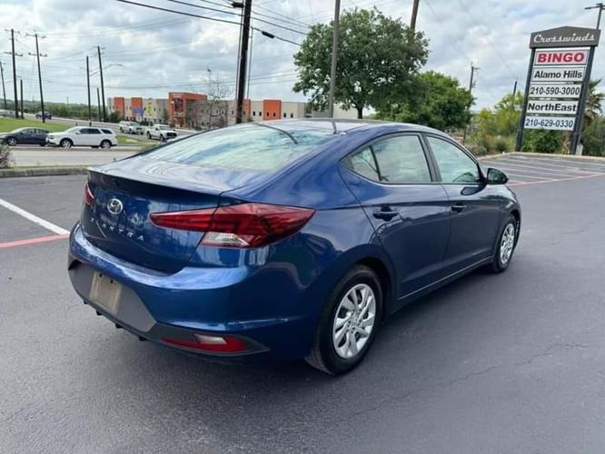 2019 hyundai elantra se sedan 4d in live oak, texas