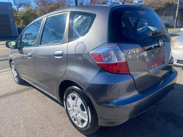 2013 honda fit base