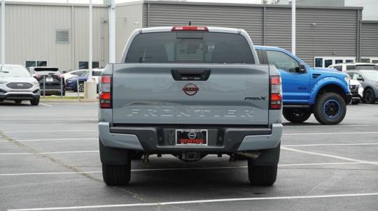 2024 Nissan Navara (Frontier) pro-x