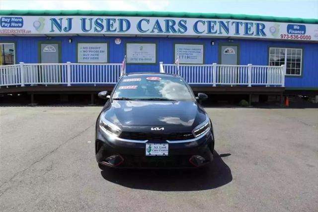 2022 kia forte gt