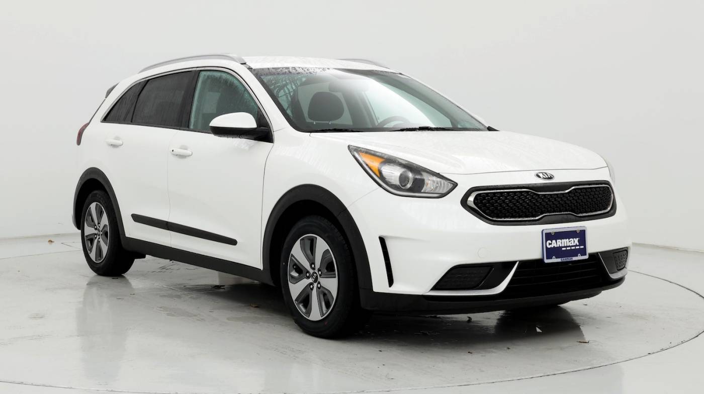 used 2019 kia niro lx $17,998great deal 55,439 mi. location: chattanooga