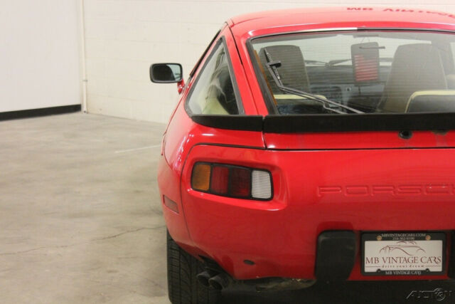 1986 porsche 928s, manual gearbox, sunroof! no reserve!