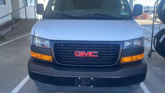 2023 GMC Savana