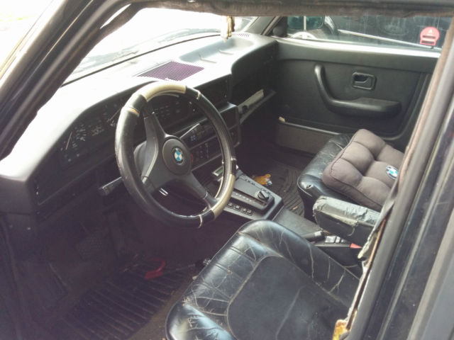 1988 bmw 535i black on black interior with 201k miles