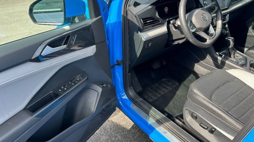 2022 volkswagen taos sel 4motion