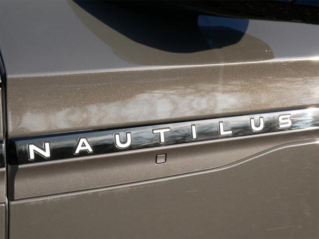 2024 lincoln nautilus black label