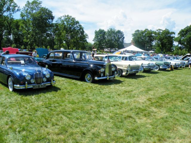 1960 rolls-royce phantom v coach built limousine