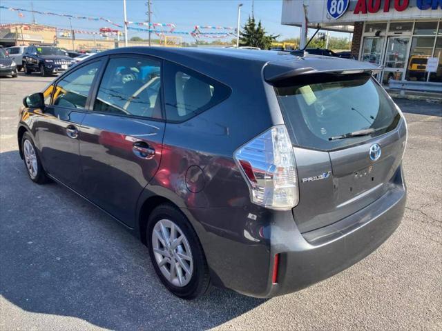 2012 toyota prius v two