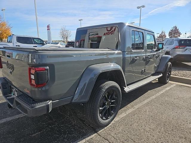 2022 jeep gladiator overland