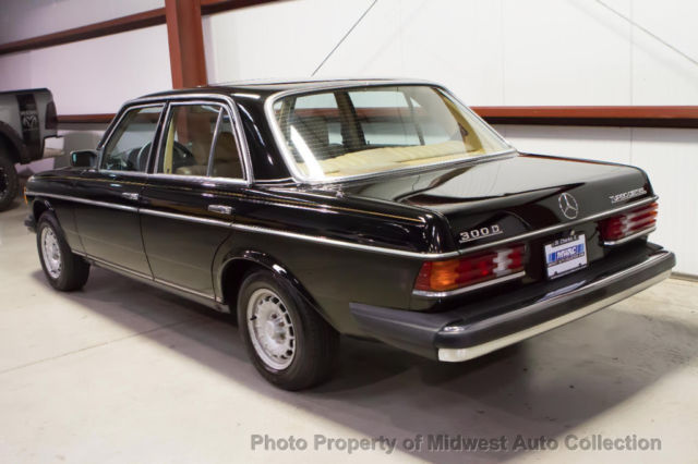 mercedes benz 300d sedan diesel $14500.00 documented service