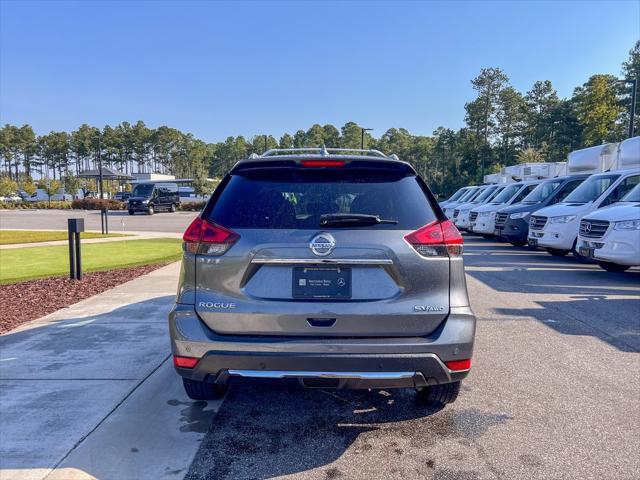 2020 nissan rogue sv