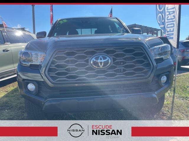 2022 toyota tacoma trd sport