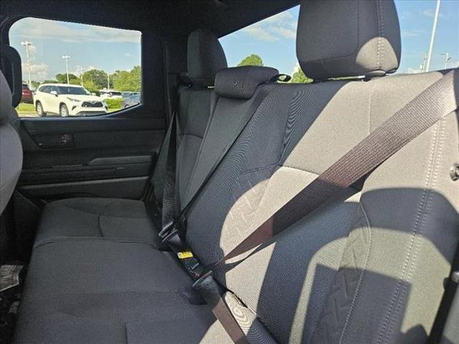 new 2024 toyota tacoma 4wd sr5