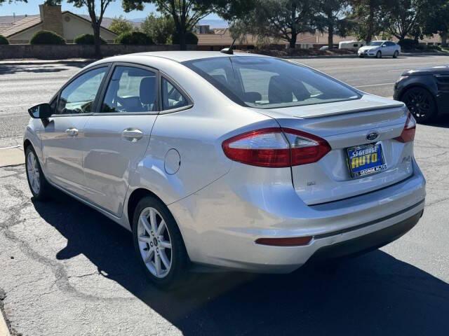 2019 ford fiesta se