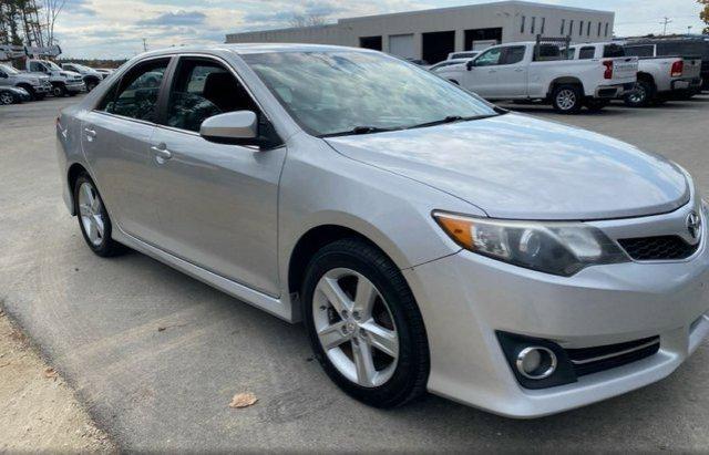 2014 toyota camry se