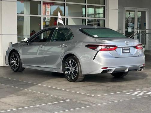 2023 toyota camry