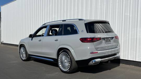 2025 Mercedes-Benz GLS