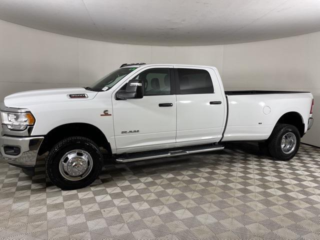2023 ram 3500 big horn crew cab 4x4 8' box