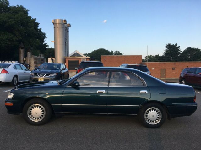 toyota crown royal saloon g 2jz 3000cc motor with automatic transmission jdm rhd