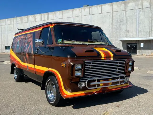 1977 chevy custom ca survivor time capsule show van / camper free shipping w/bin