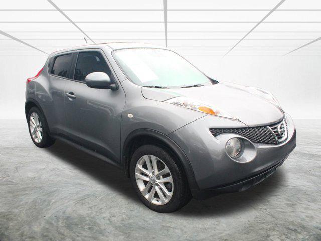 2014 nissan juke sv